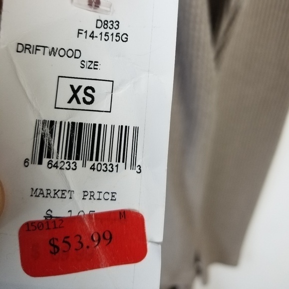 𝅺NEW! GRAY SAKS FIFTH AVENUE Thermal/Lace Tunic Top XS - Picture 6 of 6